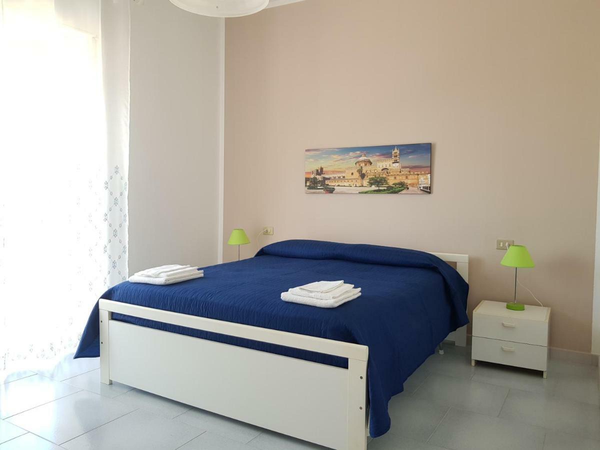Trappeto Life Sunset Villa Bagian luar foto